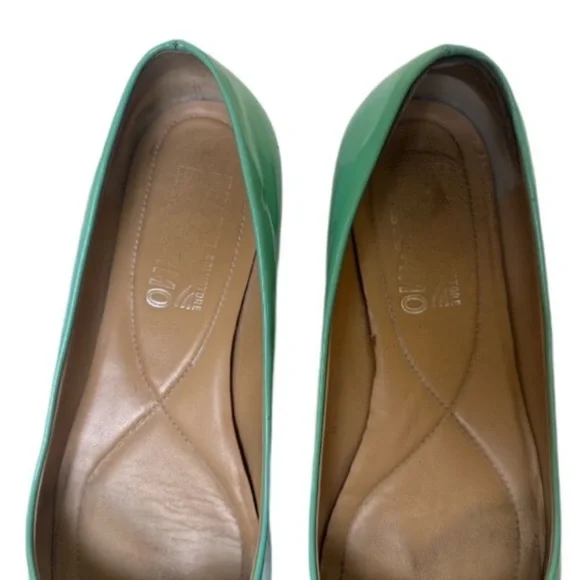 SALVATORE FERRAGAMO Turquoise Patent Lather Varina Ballet Flats - Picture 6 of 12